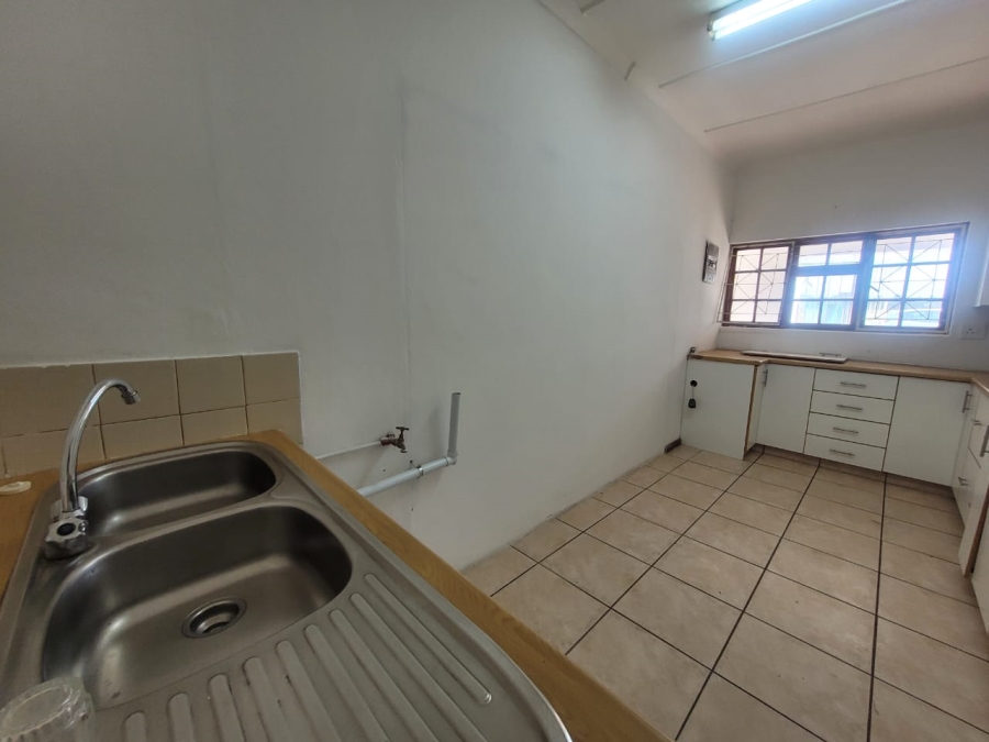To Let 3 Bedroom Property for Rent in Humansdorp Eastern Cape